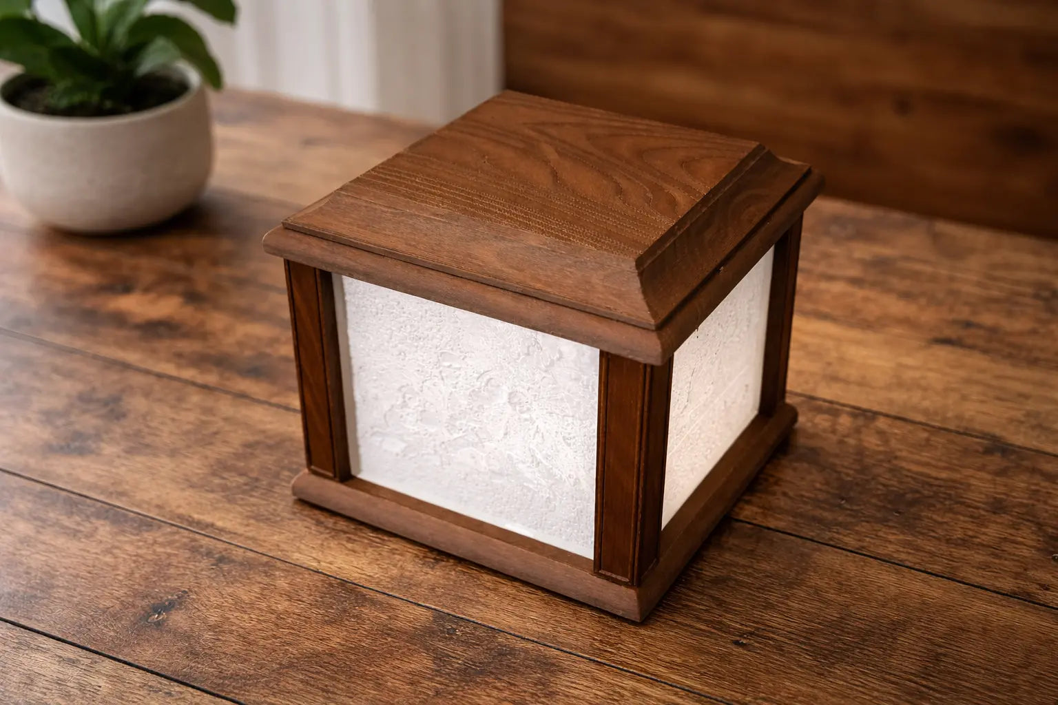 Artisanal 4-Panel Lithophane Lamp - Wood-Infused Design Burchfield Lamp Co.